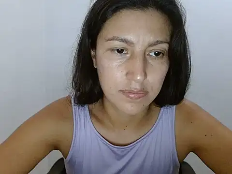 Snapshot of SarahFriendly chatting on 07.28.26 SarahFriendly online show from 07.28.26