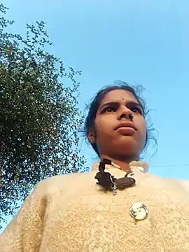 Gulika Doshi online show from 11.03.25