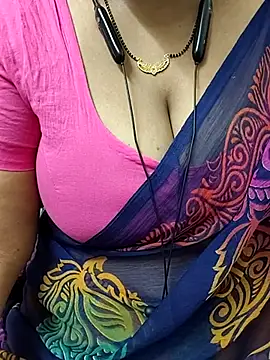 Snapshot of tami_lavanya chatting on 07.06.26 tami lavanya online show from 07.06.26