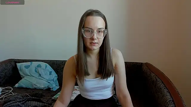 Kelly Cartier online show from 04.15.26