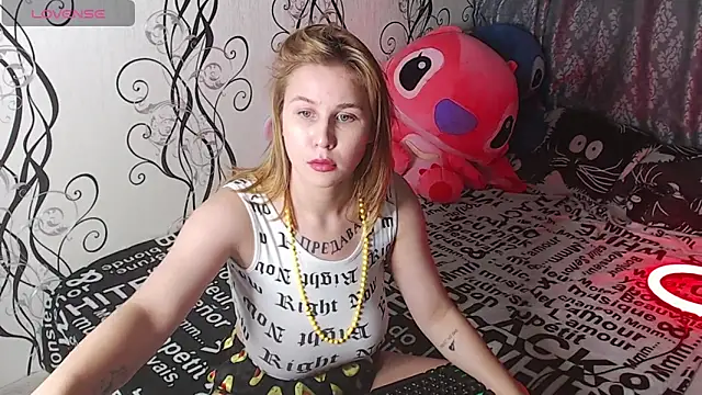 RoyAngela online show from 09.24.25