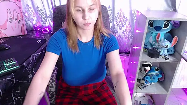 Snapshot of RoyAngela chatting on 02.03.26 RoyAngela online show from 02.03.26