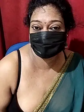 Snapshot of surekha-30 chatting on 04.18.26 surekha-30 online show from 04.18.26