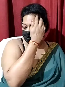 Snapshot of surekha-30 chatting on 04.23.26 surekha-30 online show from 04.23.26
