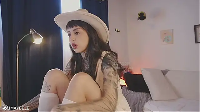 janne maybe online show from 10.31.25