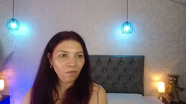 Snapshot of Serena_Houstonn chatting on 06.23.26 Serena Houstonn online show from 06.23.26