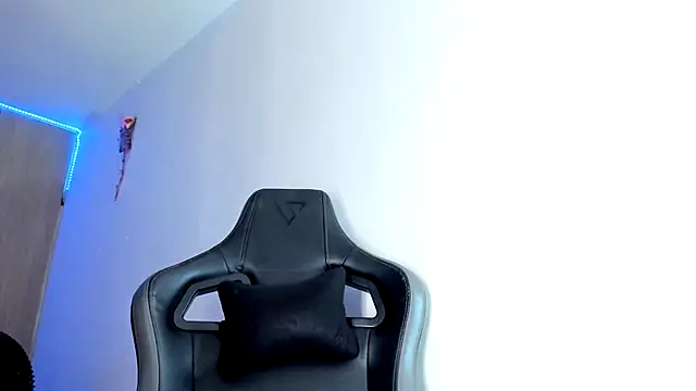 Latin goddsexxx online show from 10.25.25