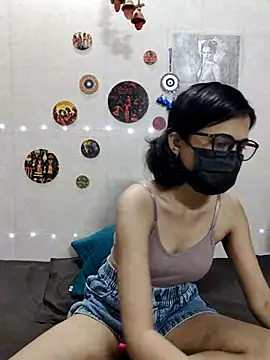 Snapshot of SinfulTemptation chatting on 09.13.25 SinfulTemptation online show from 09.13.25