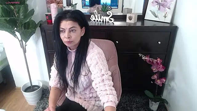 LadyLiia online show from 02.22.26