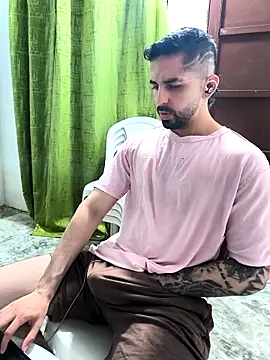 giannis090 online show from 03.08.26