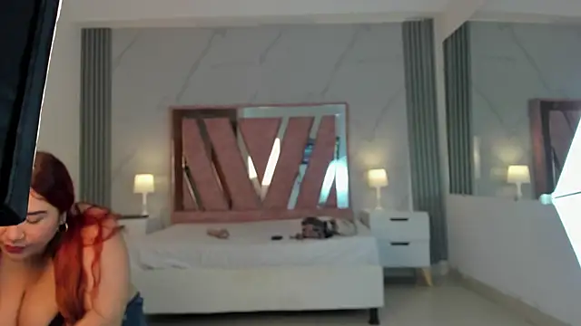 VanessaHard as online show from 09.11.25