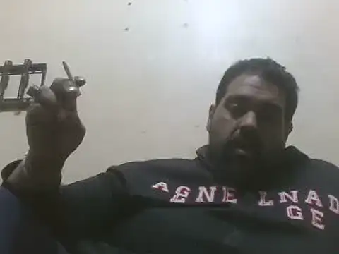 Snapshot of elpoop7305 chatting on 02.04.26 elpoop7305 online show from 02.04.26