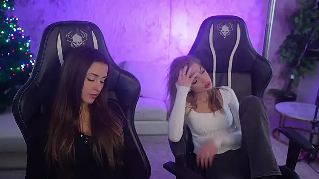 Luna secretgirl online show from 12.23.25