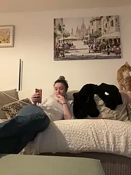 Snapshot of SexySashaxox chatting on 02.17.26 SexySashaxox online show from 02.17.26