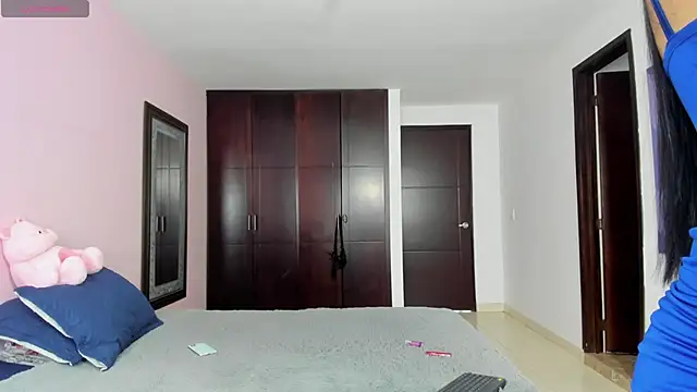 marianaandvalen online show from 02.02.26