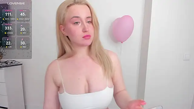 Snapshot of acidjuice0 chatting on 02.14.26 acidjuice0 online show from 02.14.26