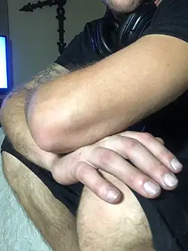 IsAparty online show from 09.16.25