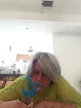 toomuchofafreak online show from 10.24.25