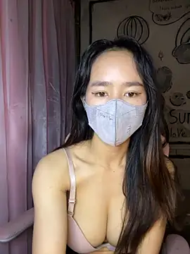 TiNa 04 online show from 10.02.25