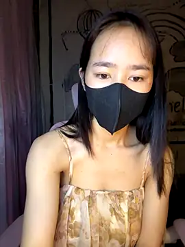 TiNa 04 online show from 11.07.25