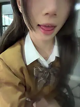 Yiyi-707 online show from 02.24.26