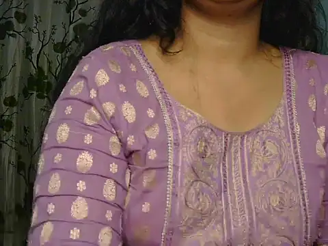 Jennifer 1999 online show from 05.03.26
