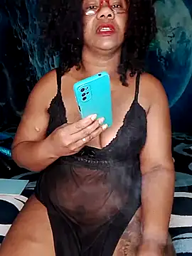 Snapshot of analgetica chatting on 10.03.25 analgetica online show from 10.03.25