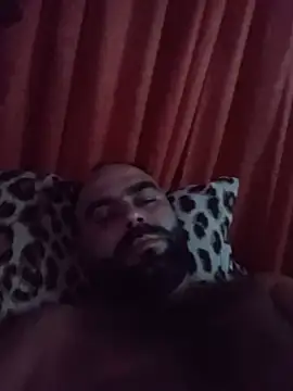 Snapshot of body02081 chatting on 07.19.26 body02081 online show from 07.19.26