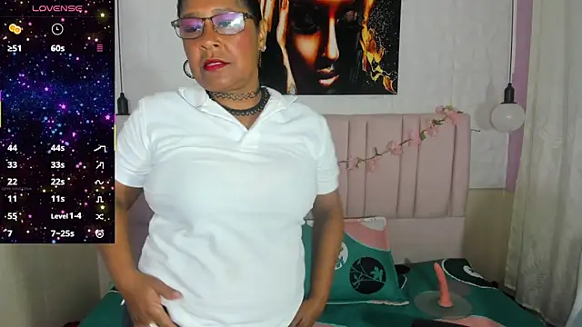 Snapshot of mya_blaze chatting on 10.11.25 mya blaze online show from 10.11.25