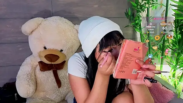 MeganAdamms online show from 09.11.25