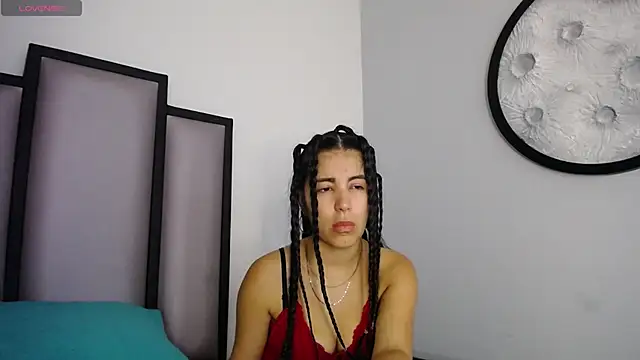 Lucy-23 online show from 11.22.25