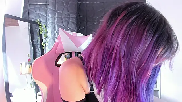 rihonna hs8 online show from 03.03.26