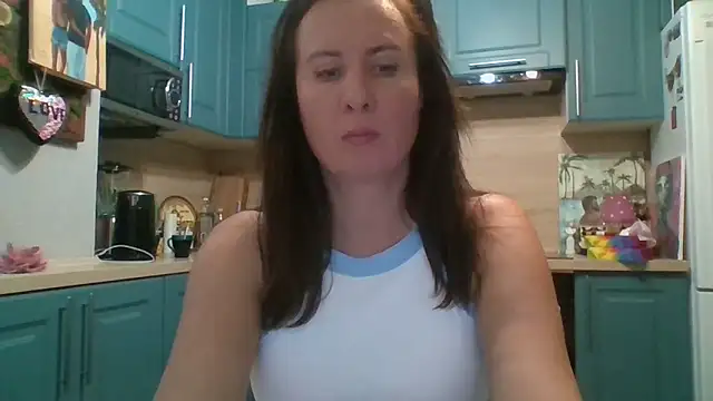 ALICAINWONDERLAND online show from 11.02.25