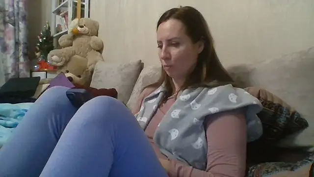 ALICAINWONDERLAND online show from 01.14.26