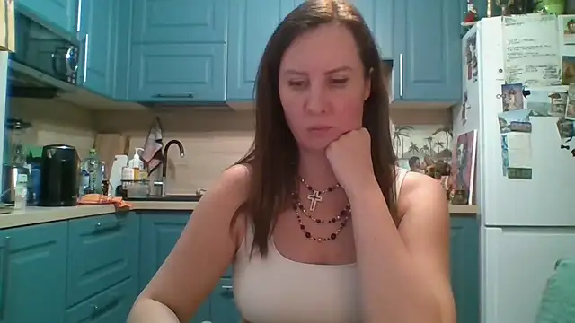 ALICAINWONDERLAND online show from 02.20.26