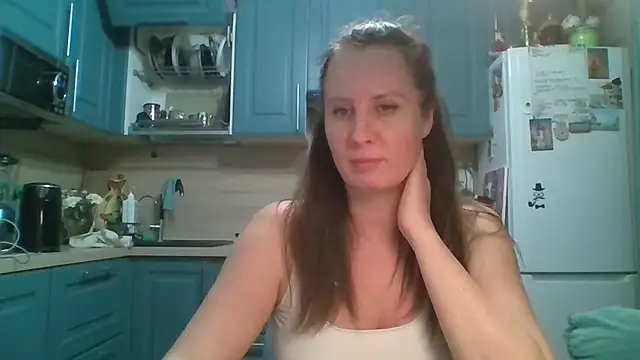 ALICAINWONDERLAND online show from 04.13.26