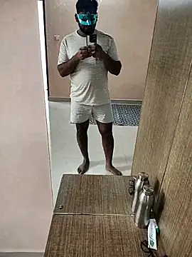 Snapshot of Mr_Batting_Man chatting on 11.09.25 Mr Batting Man online show from 11.09.25