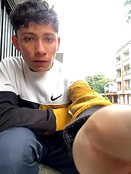 elfernh online show from 11.01.25