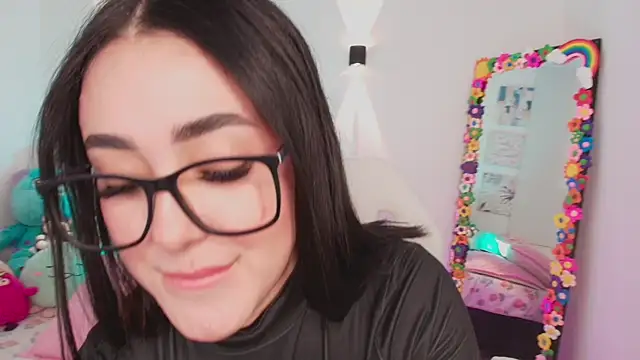 justonecute online show from 11.12.25