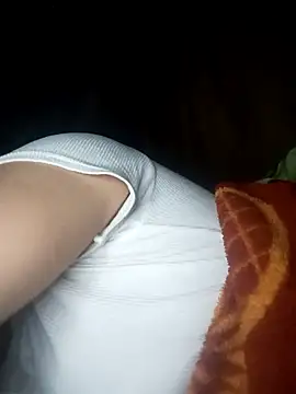 CoMay003 online show from 11.06.25