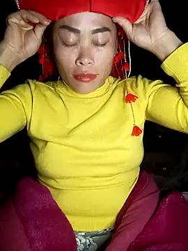 CoMay003 online show from 11.11.25