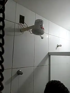 Snapshot of QraSoram chatting on 11.07.25 QraSoram online show from 11.07.25