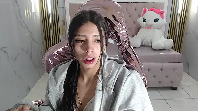 Snapshot of alehp_rose_s chatting on 02.05.26 alehp rose s online show from 02.05.26