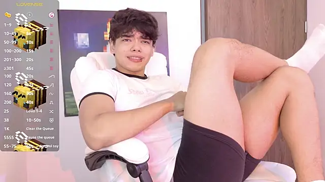 Snapshot of an_drew18 chatting on 01.17.26 an drew18 online show from 01.17.26