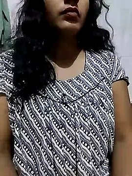 Snapshot of spicysuhana chatting on 10.09.25 spicysuhana online show from 10.09.25