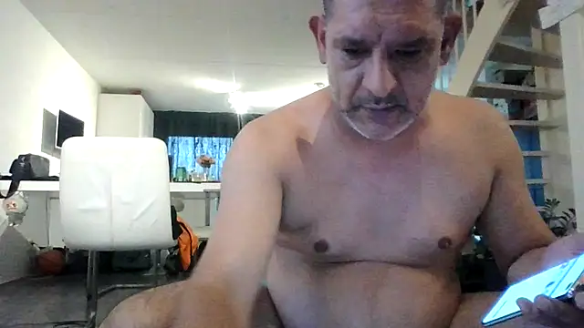 Stack111111 online show from 09.18.25