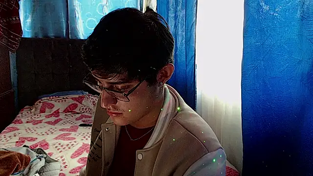 yesitwink  online show from 01.07.26