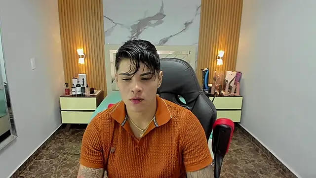 KAROLLJONES1 online show from 10.09.25