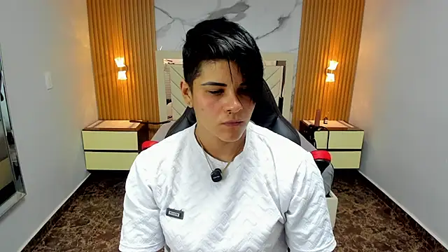 KAROLLJONES1 online show from 03.31.26