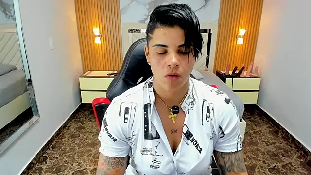 Snapshot of KAROLLJONES1 chatting on 05.08.26 KAROLLJONES1 online show from 05.08.26